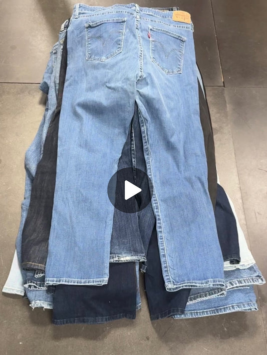 Box 580 - x28 Jeans levis grade A/B
