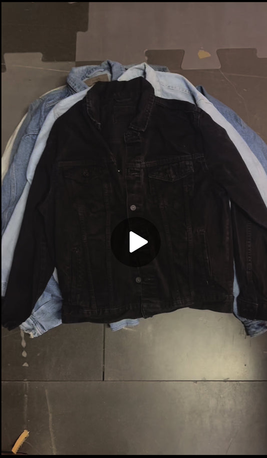 Box 551 - x11 Vestes en jean grade A