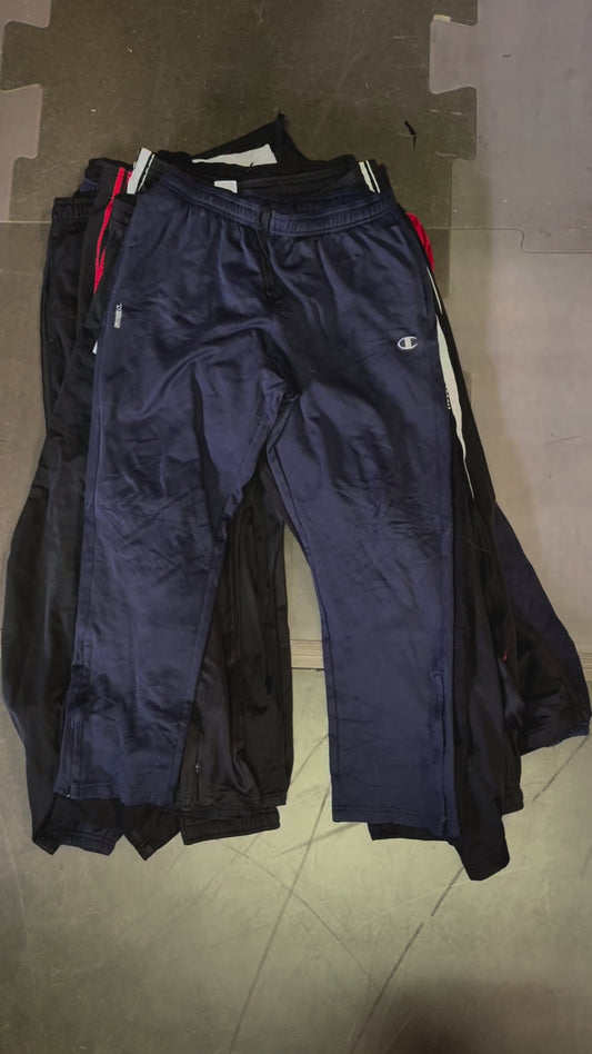 Box 307 - 12 joggings mix Grade A