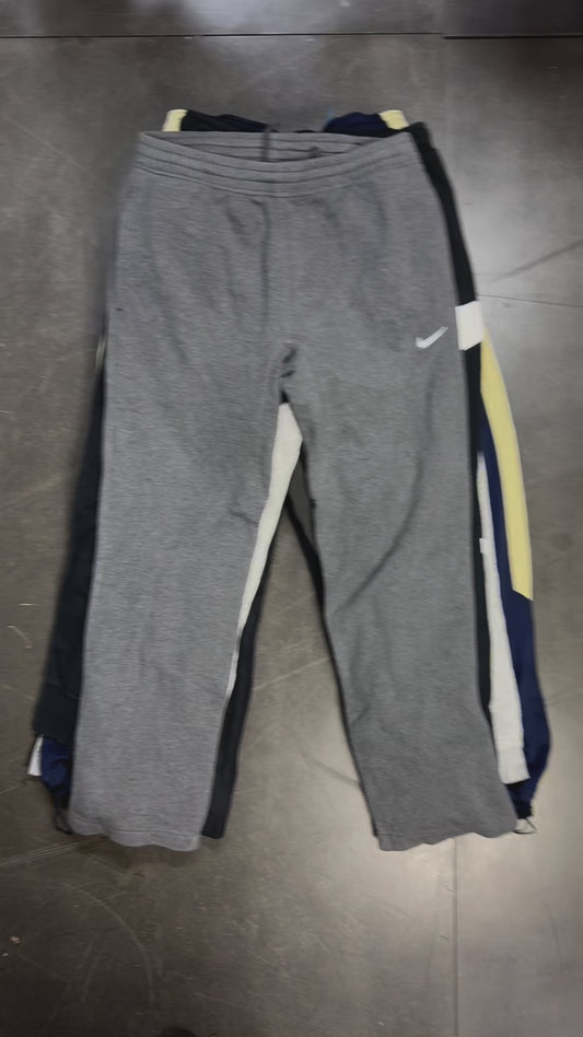 Box 360 - 20 Joggings Nike Grade A